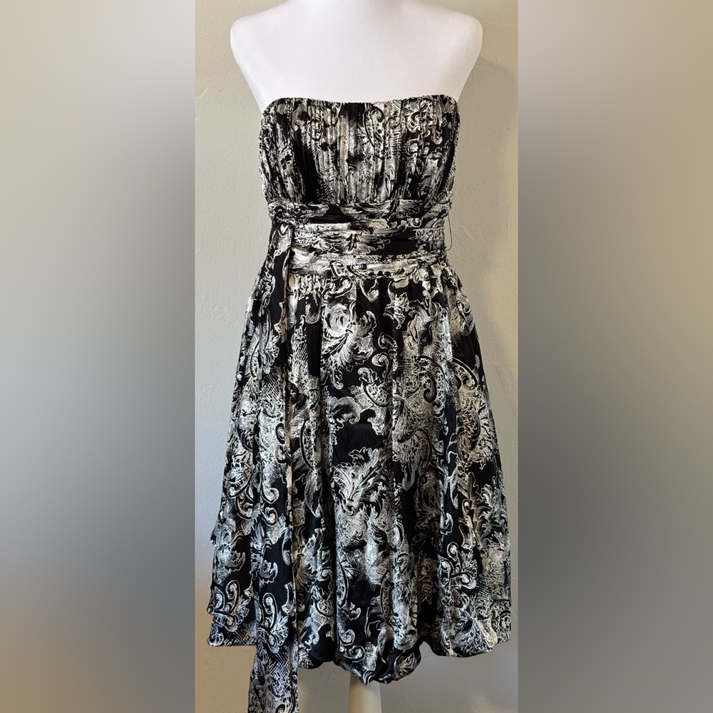 NWT BCBG Max Azria 100% SILK Black & White Strapless Bubble Dress Size 10